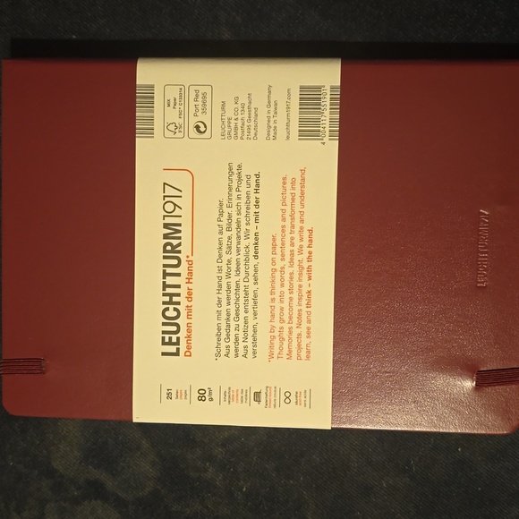 ❤️BUY 5 GET 3 FREE   Leuchtturm1917 Dotted Notebook Medium (A5), Retail $25.50US - Picture 11 of 12